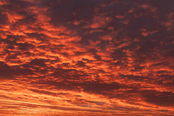 ciel rougeoyant