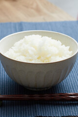 炊きたての温かいご飯