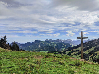 Fototapeta na wymiar Ornach Gipfel landscape in the mountains Austria 