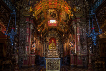 Fototapeta premium Rio de Janeiro, Brazil, June 2018 - view of the main altar of Igreja Nossa Senhora de Montserrat at Mosteiro de São Bento