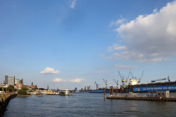 Hamburg Hafen / Hamburg Harbour