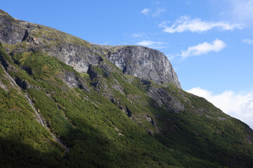 Fototapeta na wymiar Norwegen - Landschaft nahe Fresvik / Norway - Landscape near Fresvik /.