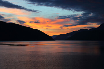 Sonnenaufgang - Sognefjord bei Fresvik / Sunrise - Sognefjorden near Fresvik /