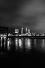 Fototapeta na wymiar Cleveland Ohio Skyline at Night