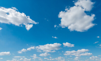 Obraz na płótnie Canvas panorama blue sky with cloud and sunshine background