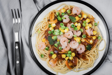 Linguine shrimp scampi with garlic and olive oil