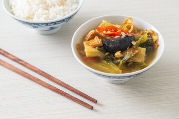 boiled pickled cabbage and bitter gourd soup