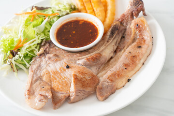 grilled pork chop steak with Thai spicy dipping sauce