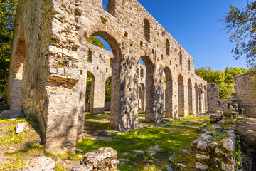 Fototapeta na wymiar Ruins the Roman villa at Diaporit in Butrint