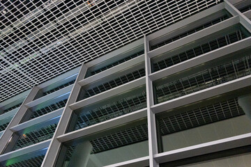 Metal structures made of beams and gratings.