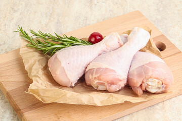 Raw chicken leg Drumstick for cooking