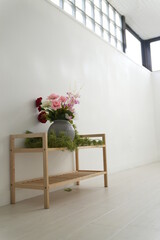 部屋, いす, テーブル, くつろいで, 家具, 家, デザイン, 花, デコレーション, まど, 壁, 生計, 建築, 装飾物, くだらない人, ゆか, つぼ, 木, ダイニング, 木製の, 屋内の, いす, 光, スタイル