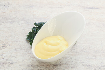 Cheese sauce in the bowl