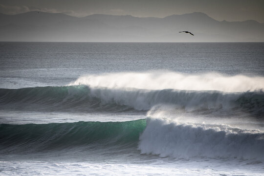 Powerful breaking waves in southwest of France