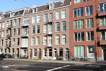 Admiraal de Ruijterweg Street View with House Facades in Amsterdam, Netherlands