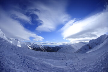Fototapeta premium View From Kondracka Przełęcz, Dolina Cicha, Dolina Kondratowa, Tatra Mountains