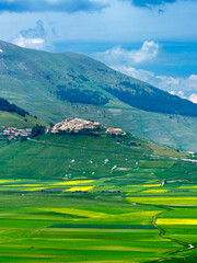 Piano Grande di Castelluccio, mountain and rural landscape