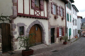 Fototapeta na wymiar Maison, rue, Saint Jean Pied de Port