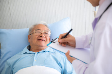 Fototapeta premium elderly patient old man in concept of health insurance, visit professional doctor at hospital