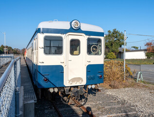 Naklejka premium ひたちなか開運鉄道神社 キハ222 気動車 阿字ケ浦駅 