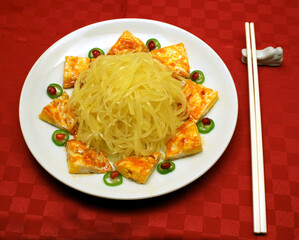 Chinese dishes , sauces