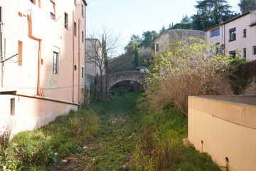 narrow street