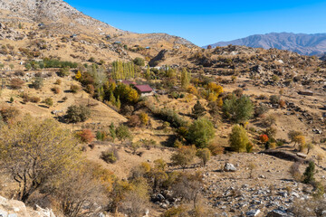 Fototapeta na wymiar Uzbekistan, beautiful autumn landscape around Katta Langar. 