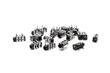 Pile female connectors for 3.5mm jacks