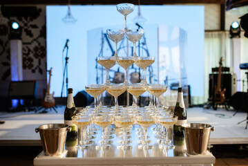 wedding glasses for wine and champagne