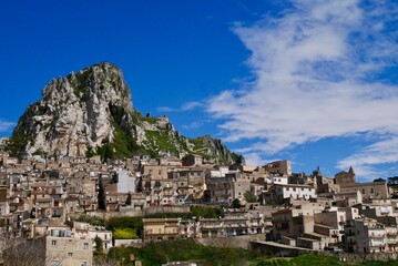 Fototapeta na wymiar Scenic mountain town Caltabellotta, Sicily, Italy.