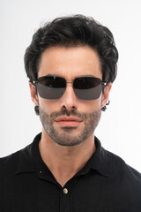 Fototapeta premium man with glasses, studio shot.