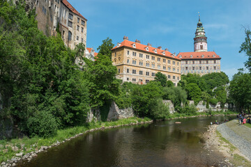 Day view of Cesky Krumlov and it's castle by the Vltava river - Cesky Krumlov, Czech Republic