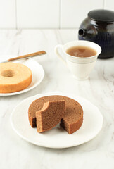 Baumkuchen or Tree Cake (Log Cake) is a Kind of Spit Cake from German Cuisine. It's also a Popular Dessert in Japan.