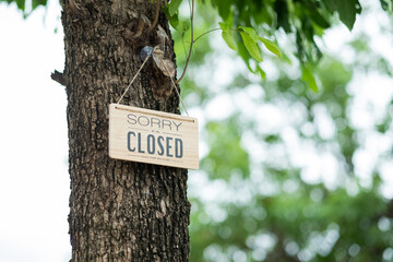 close up close label with blur background