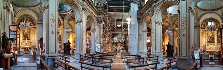 Obraz premium Napoli - Panoramica della Chiesa di San Nicola alla Carità