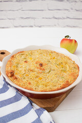Pastel butternut squash apple pudding.