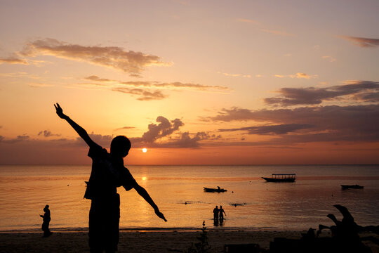Travel with children to Nungwi has perhaps the most picture perfect beaches in Zanzibar