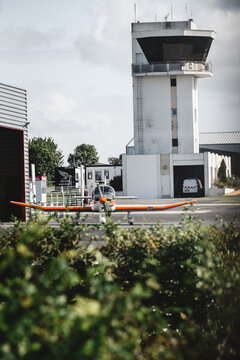DR400 A&eacute;rodrome de Royan