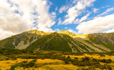 Fototapeta premium Panoramic View of Aoraki or Mount Cook National Park in the Canterbury Region of South Island, New Zealand