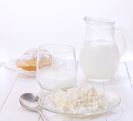 milk breakfast photo in a high key, white on white