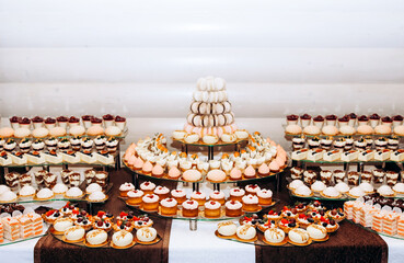 Wedding candy bar and different cap cakes