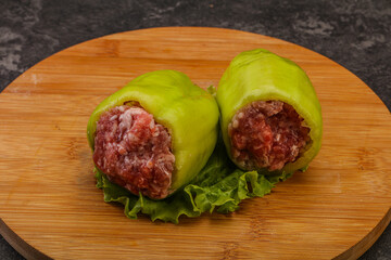 Raw stuffed pepper for cooking