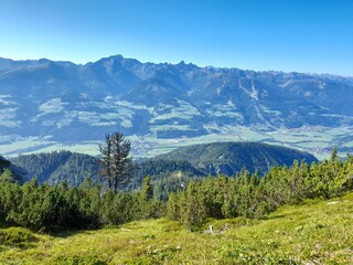 Fototapeta na wymiar panoramic peak view from stoderzinken, gröbming, salzkammergut, austria