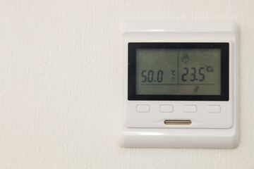 Thermostat programmable for a warm floor
