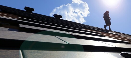 Dachdeckerarbeiten, Neueindeckung eines Ziegeldaches