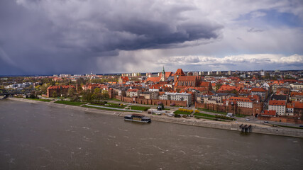 Toruń z lotu ptaka.