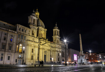Fototapeta na wymiar Evening Cathedral of Sant'Agnese in Agone in Piazza Navona in Rome 