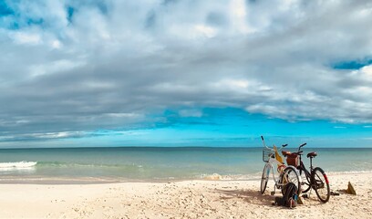 Fototapeta premium bicycle on the beach
