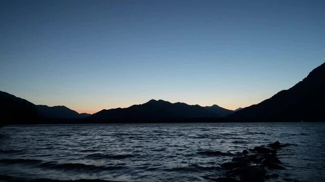 Sunset in the cascade mountains next to lake wenatchee