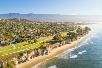 aerial view of Shoreline Park and The Mesa, Santa Barbara, California - obrazy, fototapety, plakaty